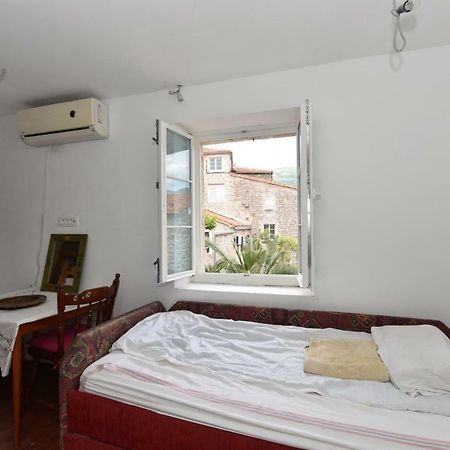 Hostel Michel Budva Exterior photo